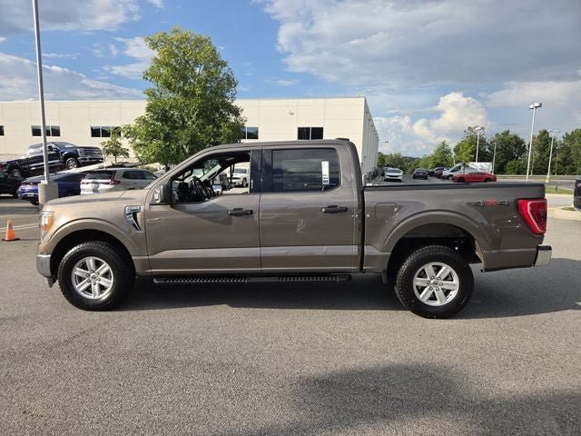 Used 2022 Ford F150 XLT w/ Equipment Group 301A Mid AWD/4WD image 5