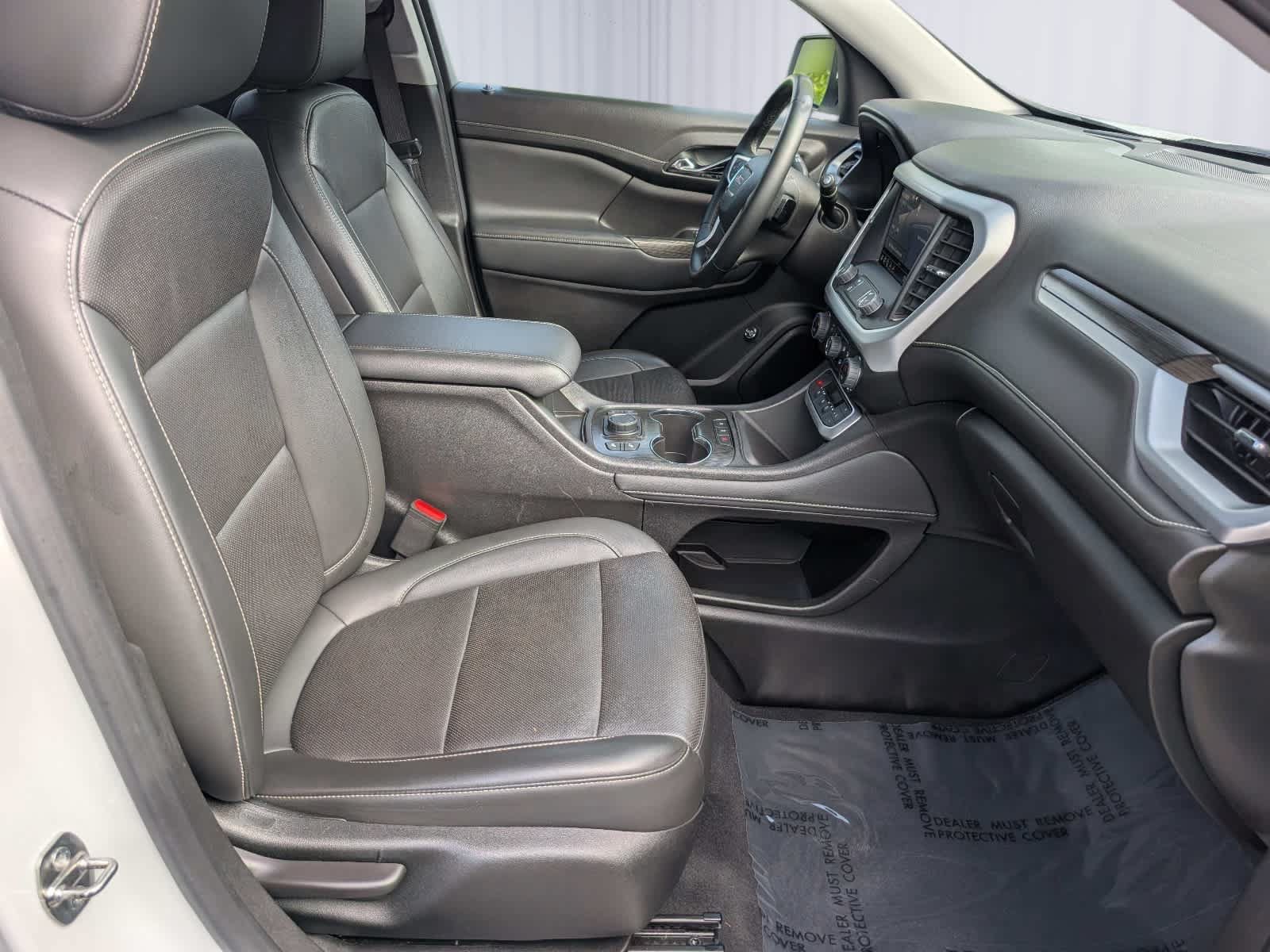 Certified 2023 GMC Acadia SLT AWD/4WD image 9