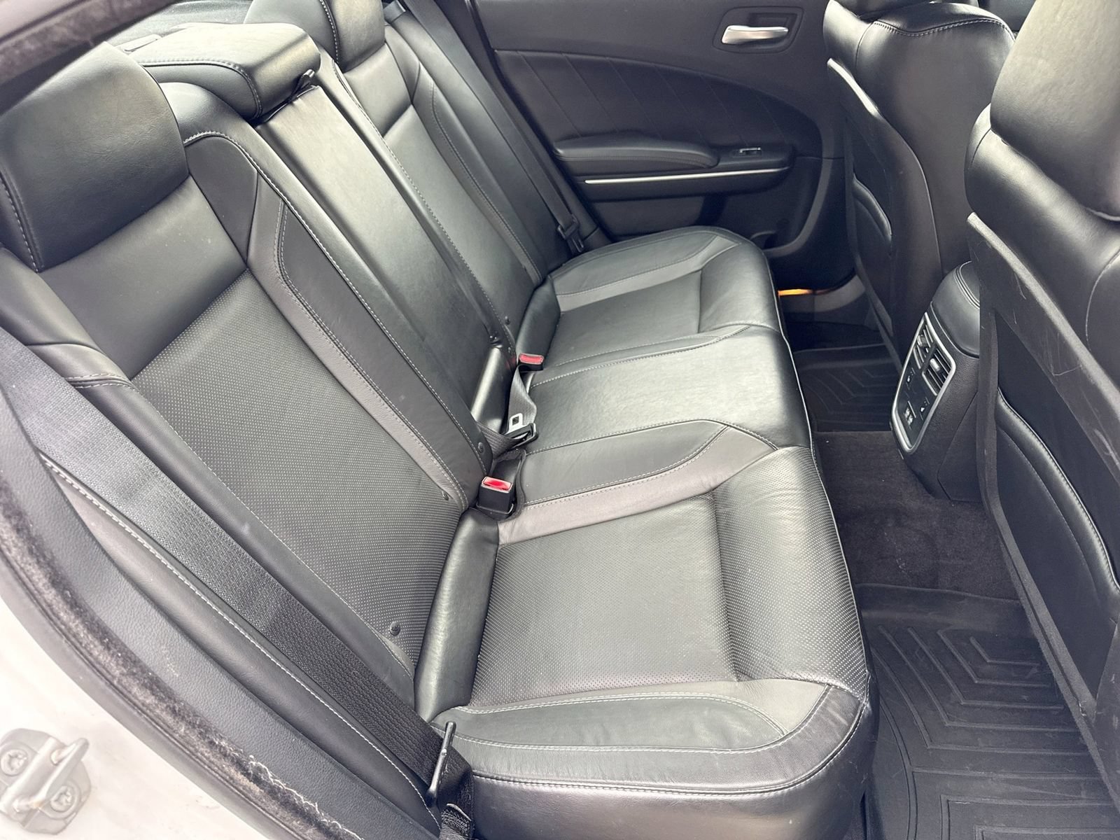 Used 2018 Dodge Charger GT AWD/4WD image 25