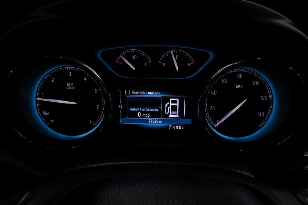Used 2017 Buick Envision Essence FWD image 25