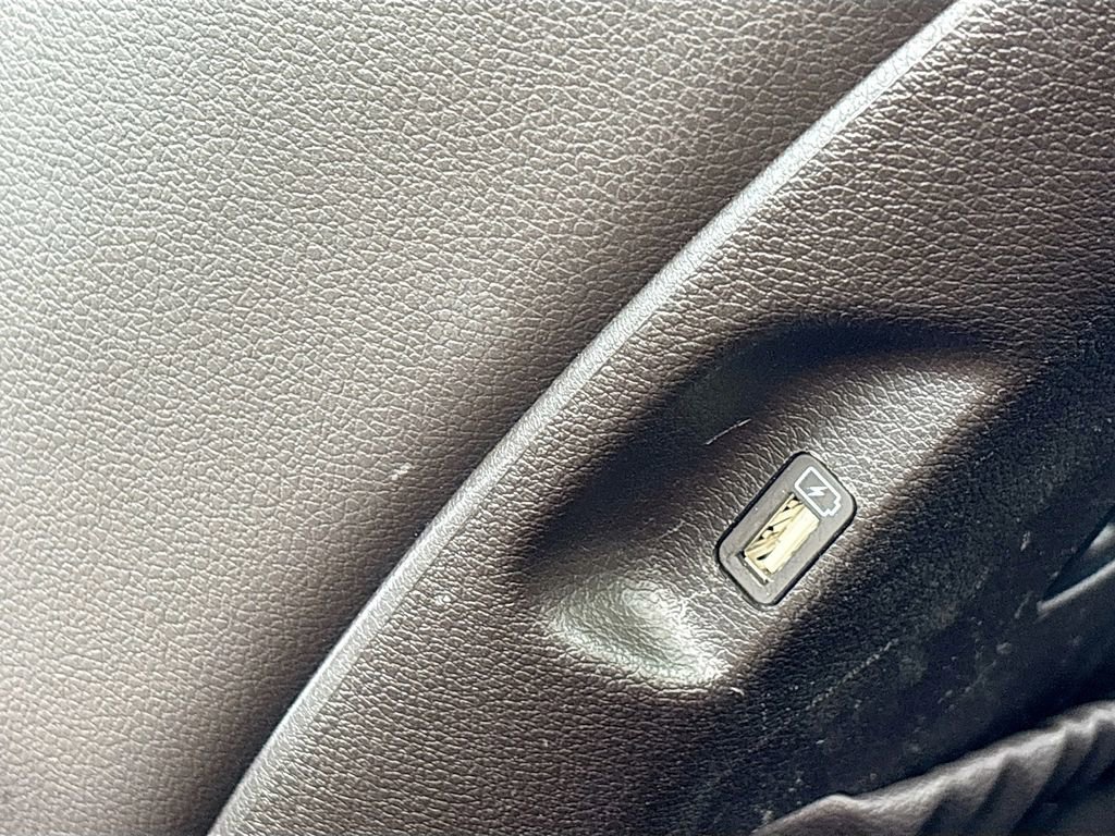 Used 2021 Kia Telluride SX image 27