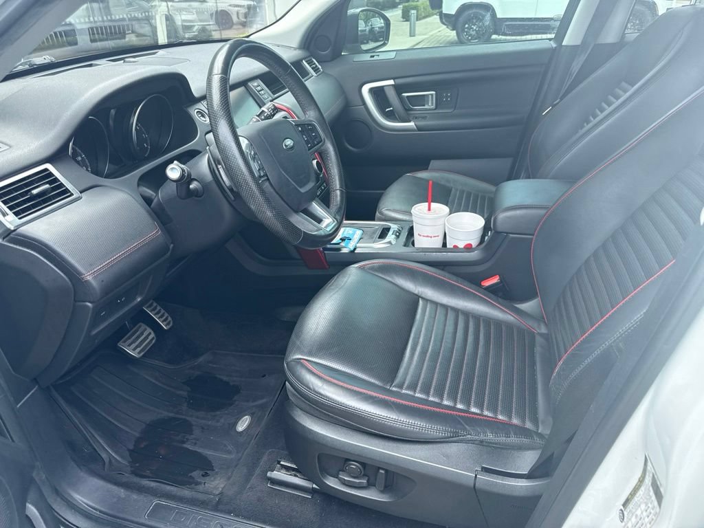 Used 2018 Land Rover Discovery Sport HSE AWD/4WD image 16