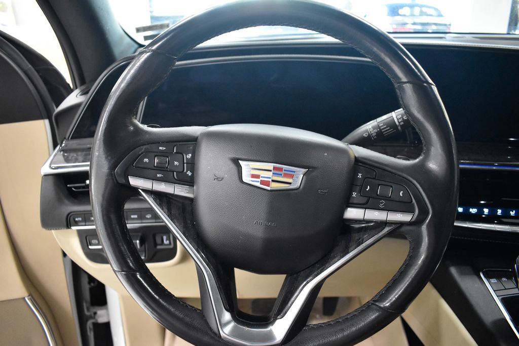 Used 2021 Cadillac Escalade Premium Luxury w/ Driver Assist Tech Package AWD/4WD image 26