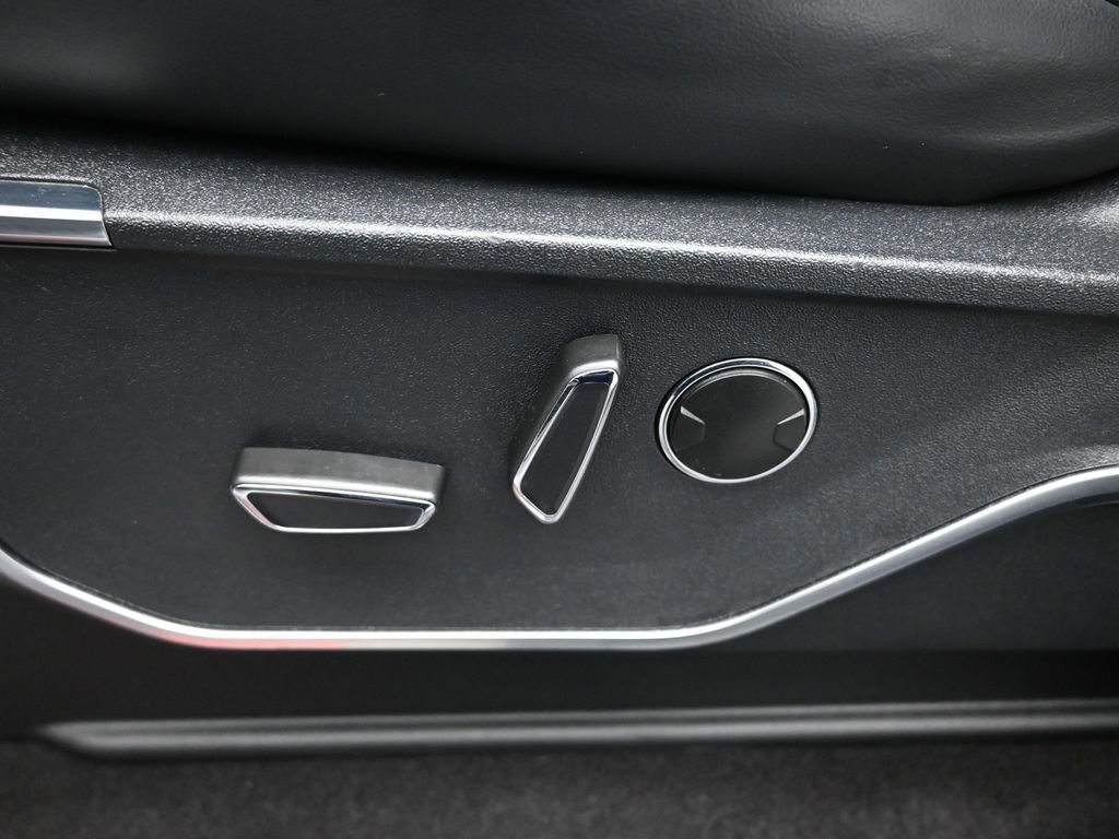 Used 2023 Ford F150 Raptor w/ Equipment Group 802A Raptor R image 9