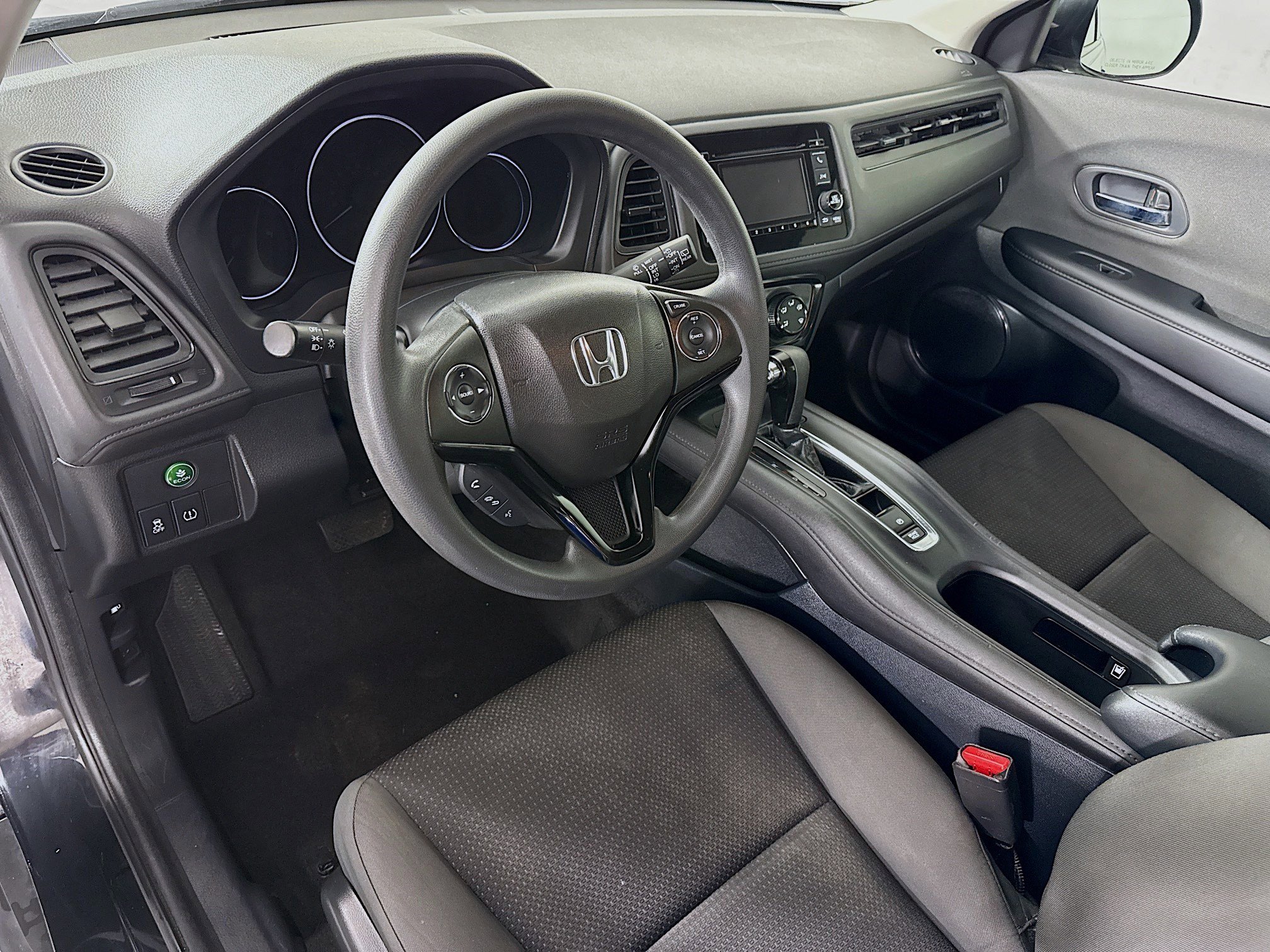 Used 2019 Honda HR-V LX image 22