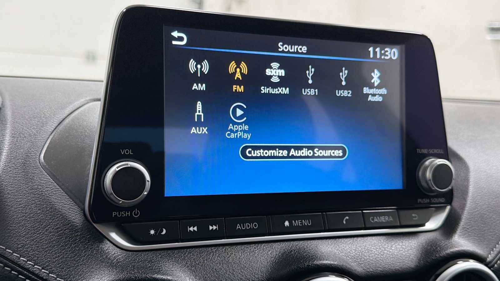 Used 2024 Nissan Sentra SV FWD image 18