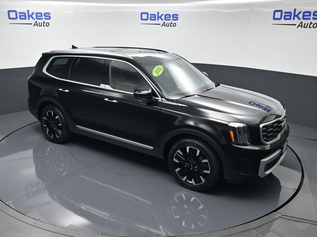 Certified 2025 Kia Telluride SX Prestige AWD/4WD image 50