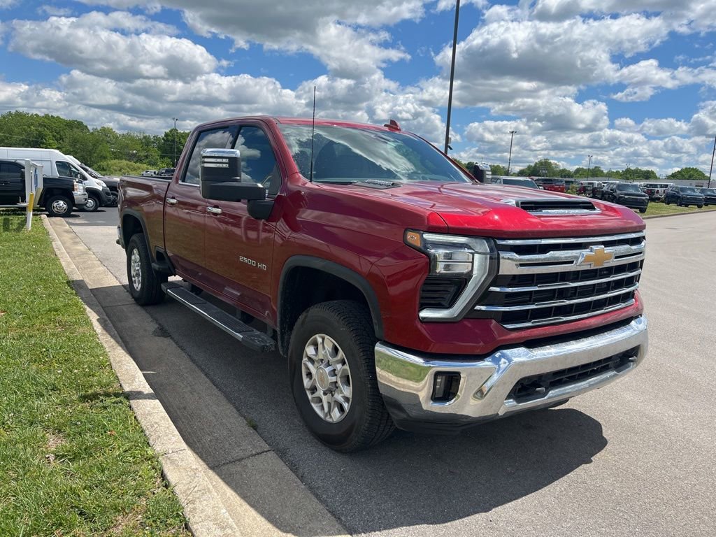 Used 2026 Chevrolet Silverado 2500 LTZ AWD/4WD image 2