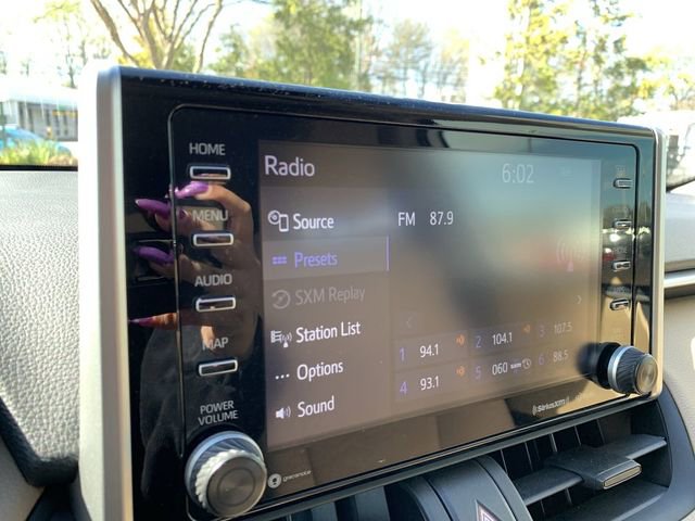 Used 2019 Toyota RAV4 XLE w/ Convenience Package image 24