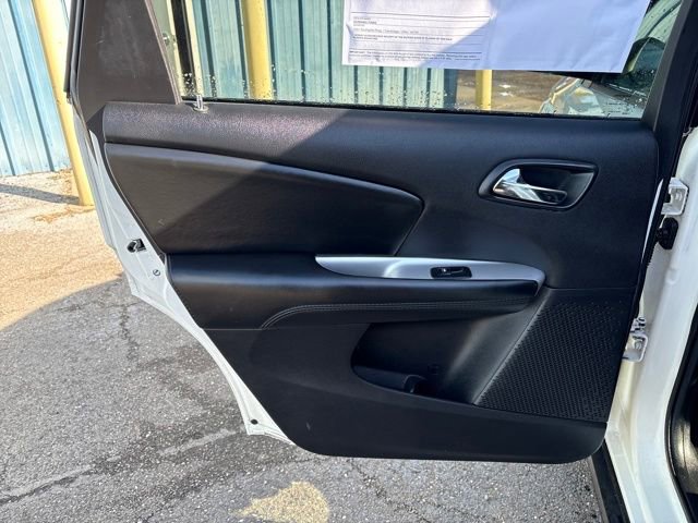 Used 2019 Dodge Journey SE w/ Blacktop Package image 21