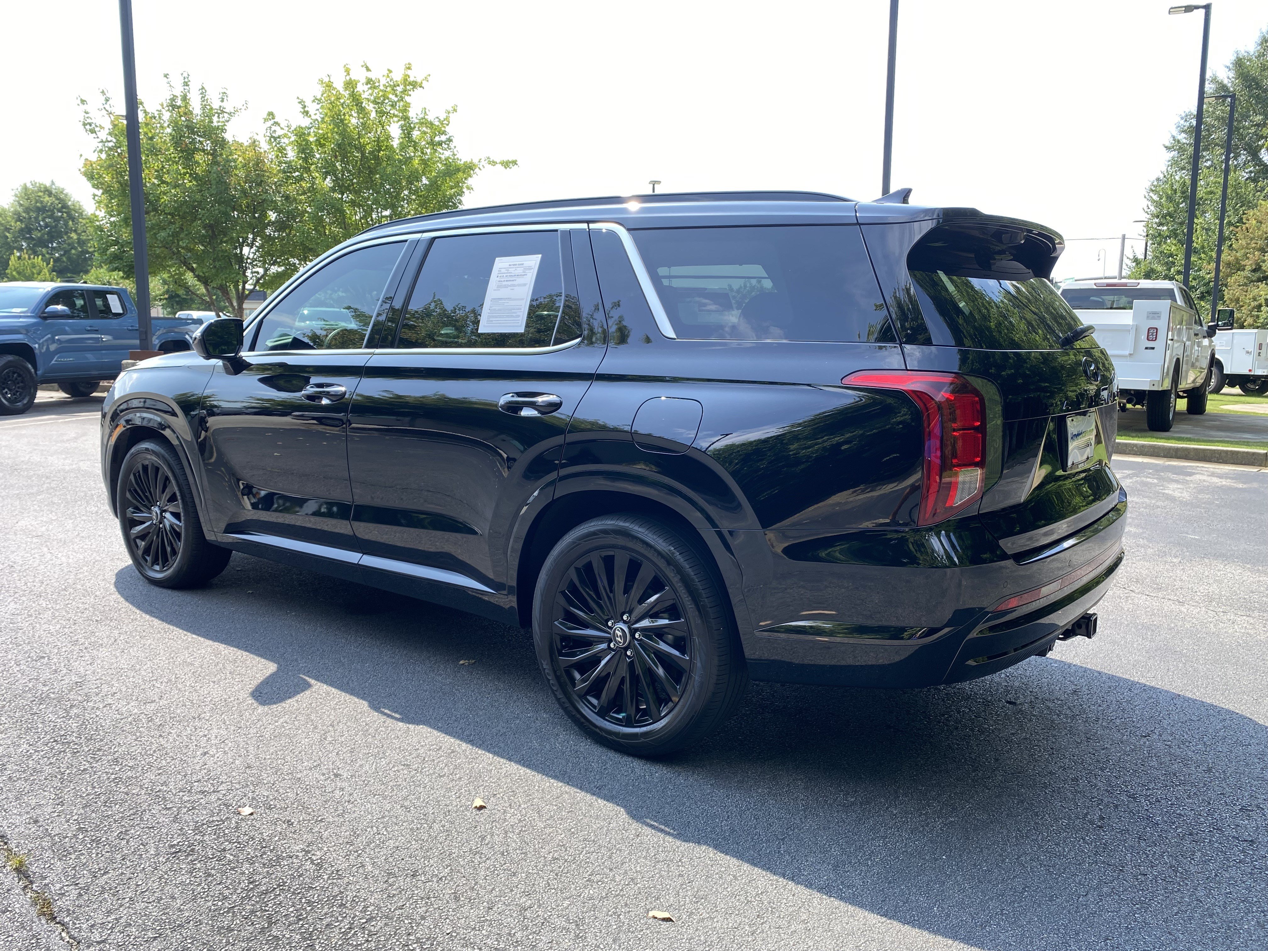 Used 2024 Hyundai Palisade Calligraphy AWD/4WD image 7