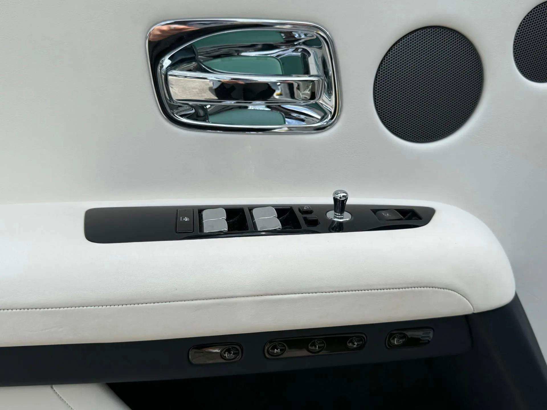 Used 2022 Rolls-Royce Ghost AWD/4WD image 52