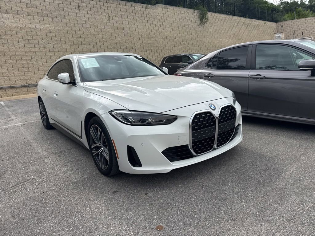 Used 2022 BMW 430i Gran Coupe w/ Premium Package 2 RWD image 2
