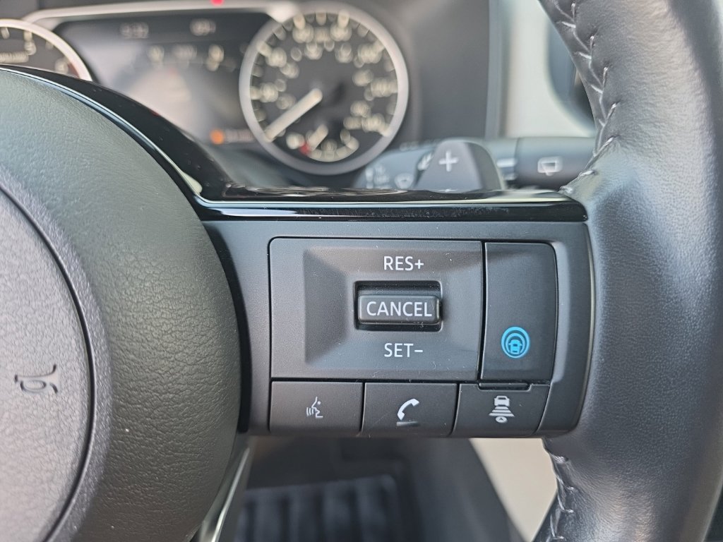 Used 2023 Nissan Rogue SL w/ SL Premium Package AWD/4WD image 17