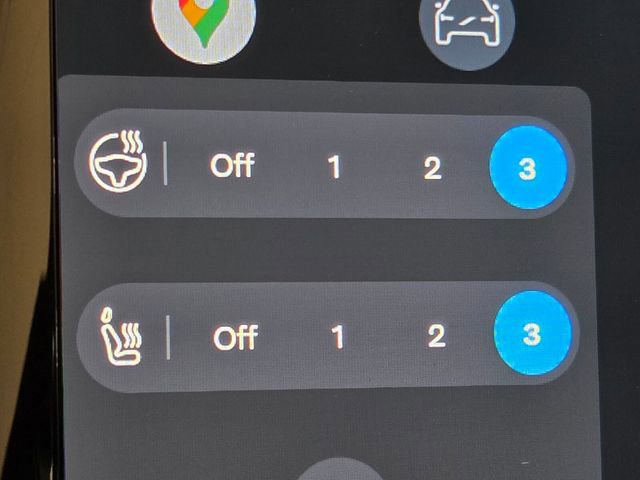 Certified 2025 Volvo XC60 B5 Plus image 30