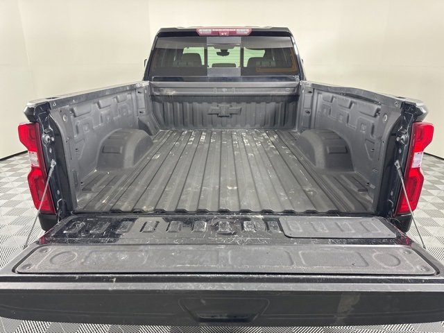 Used 2020 Chevrolet Silverado 2500 LTZ w/ LTZ Plus Package image 9