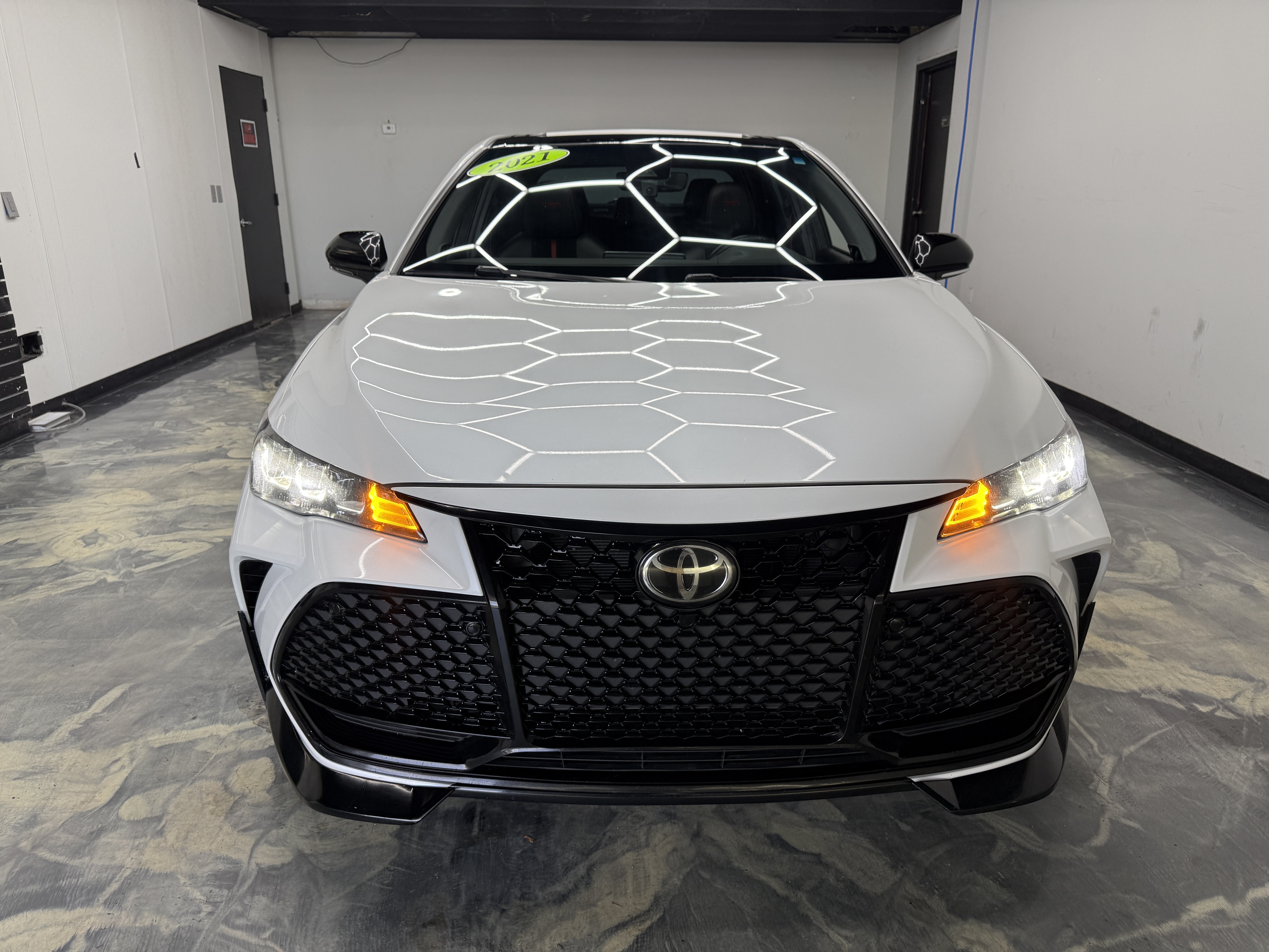 Used 2021 Toyota Avalon TRD FWD image 7