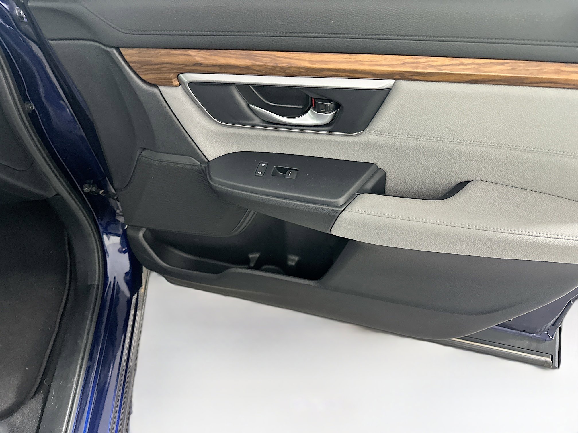 Used 2020 Honda CR-V EX image 28