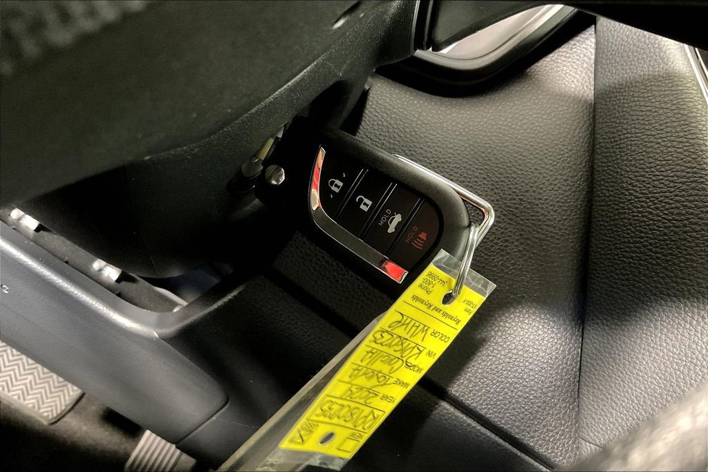 Used 2024 Toyota Corolla LE image 13