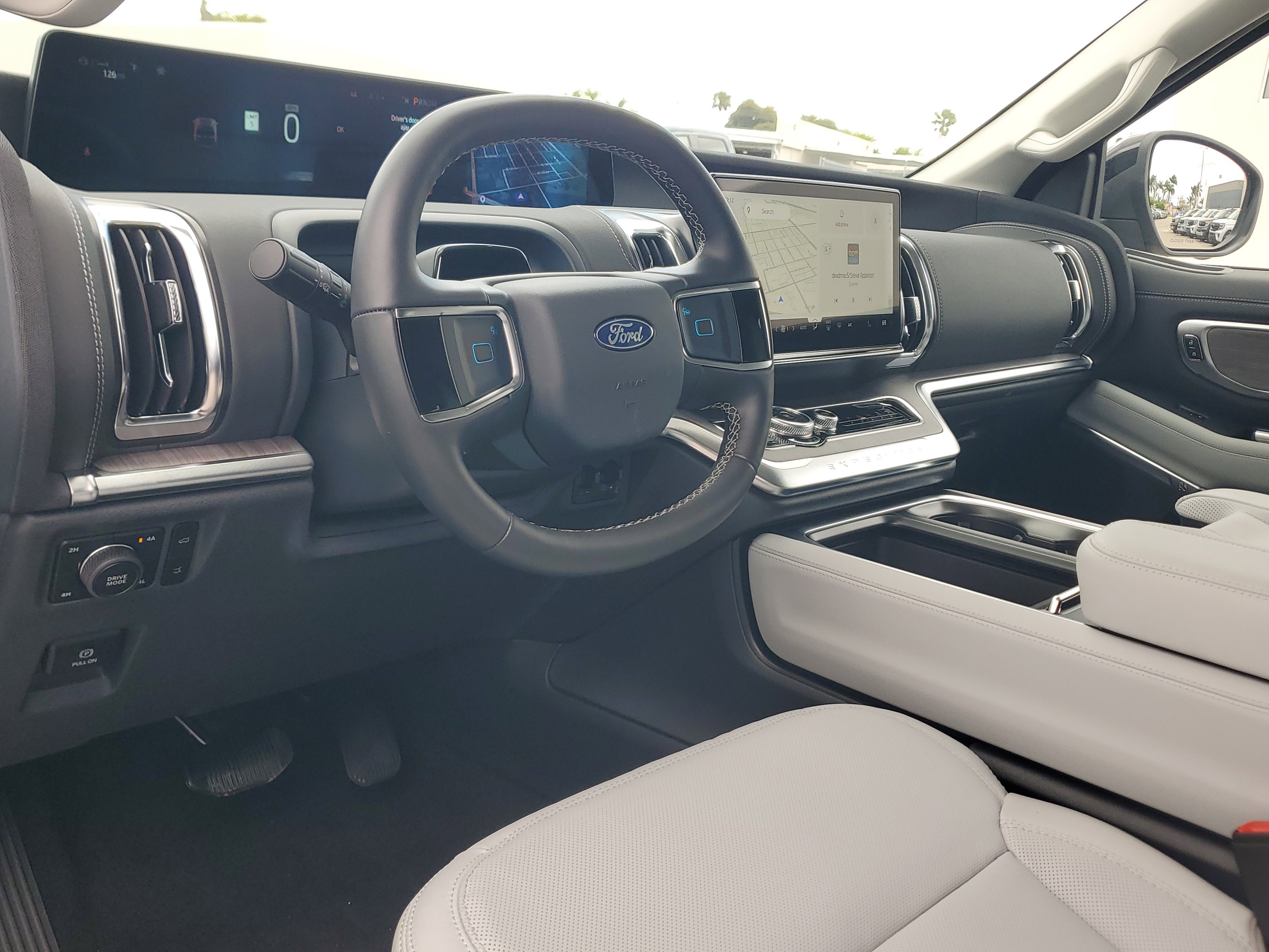 New 2026 Ford Expedition Max Platinum w/ Platinum Ultimate Package AWD/4WD image 8