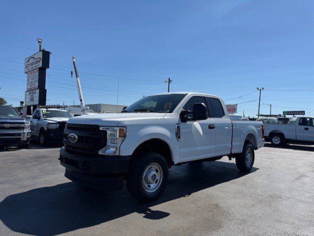 Used 2021 Ford F250 XL w/ Power Equipment Group image 2