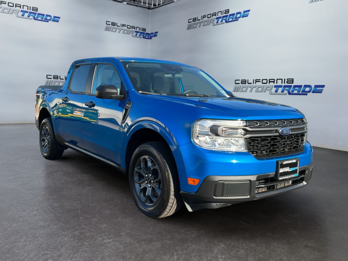 Used 2022 Ford Maverick XLT FWD image 3