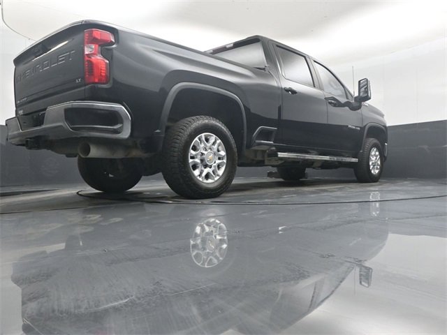 Used 2024 Chevrolet Silverado 2500 LT image 39