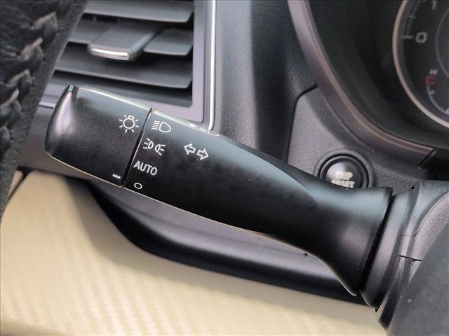 Used 2019 Subaru Ascent Premium AWD/4WD image 17
