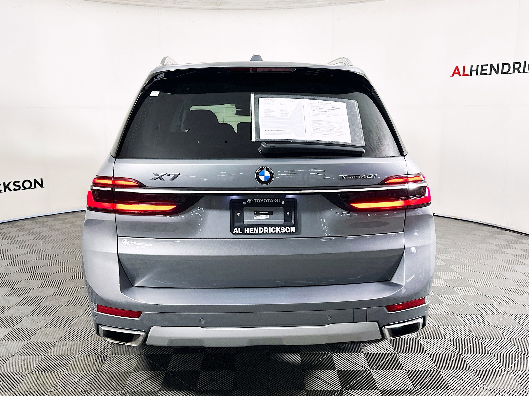 Used 2024 BMW X7 xDrive40i image 4