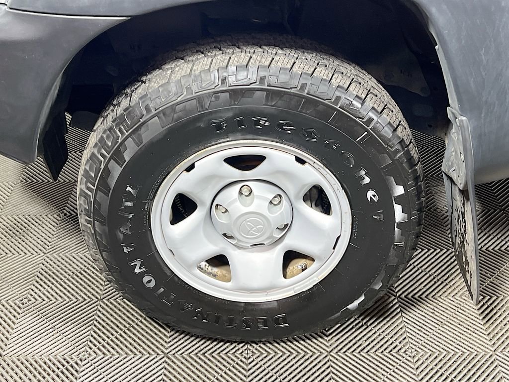 Used 2012 Toyota Tacoma 4x4 Access Cab w/ Convenience Pkg image 26