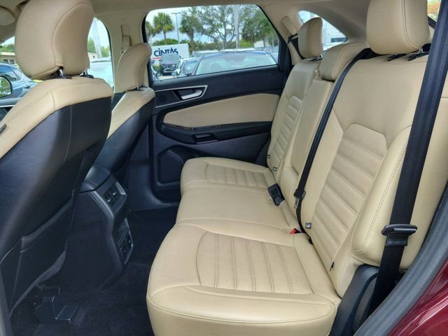 Used 2017 Ford Edge SEL w/ Equipment Group 201A FWD image 10