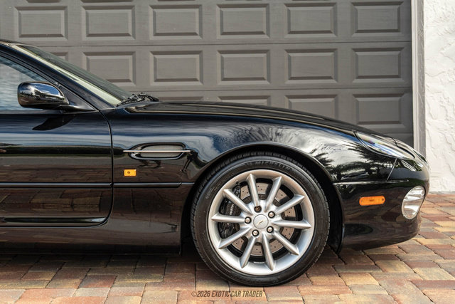 Used 2000 Aston Martin DB7 Vantage RWD image 9