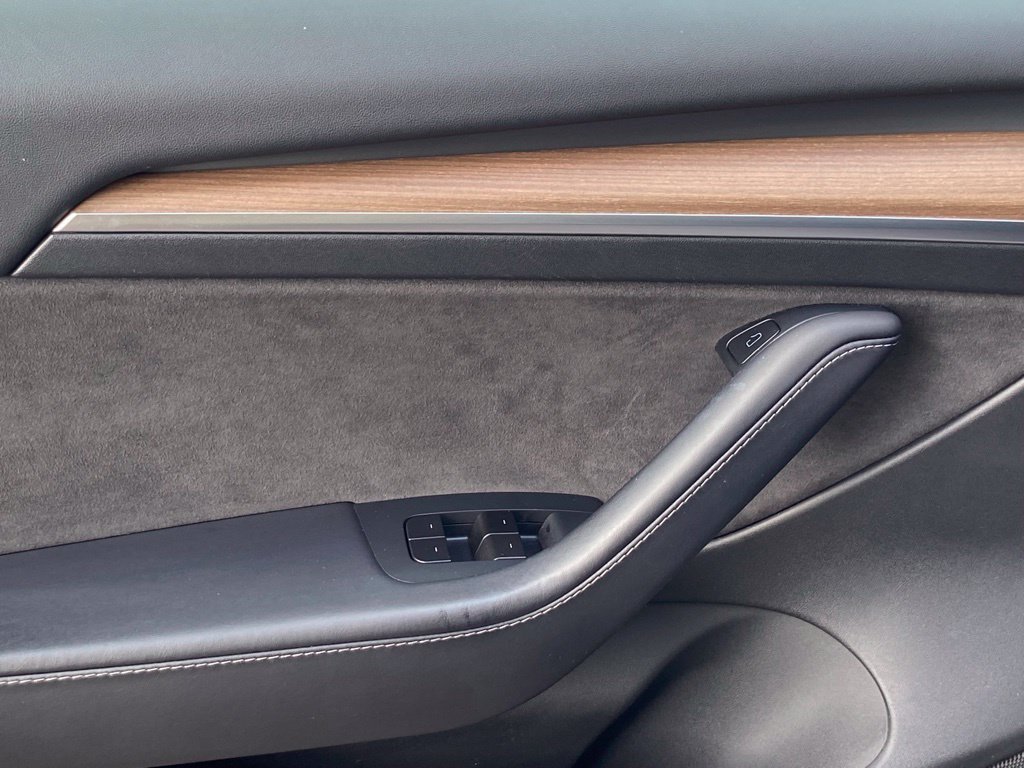 Used 2023 Tesla Model 3 Standard Range RWD image 14