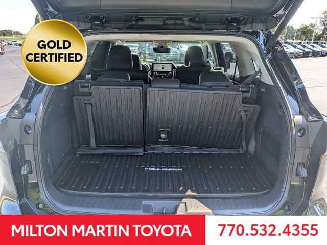 Certified 2026 Toyota Highlander Limited AWD/4WD image 10