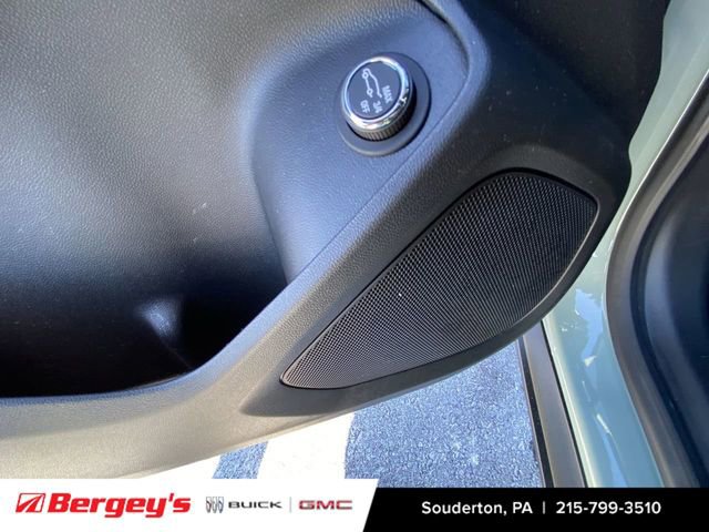 Certified 2025 Chevrolet TrailBlazer ACTIV w/ Convenience Package image 28