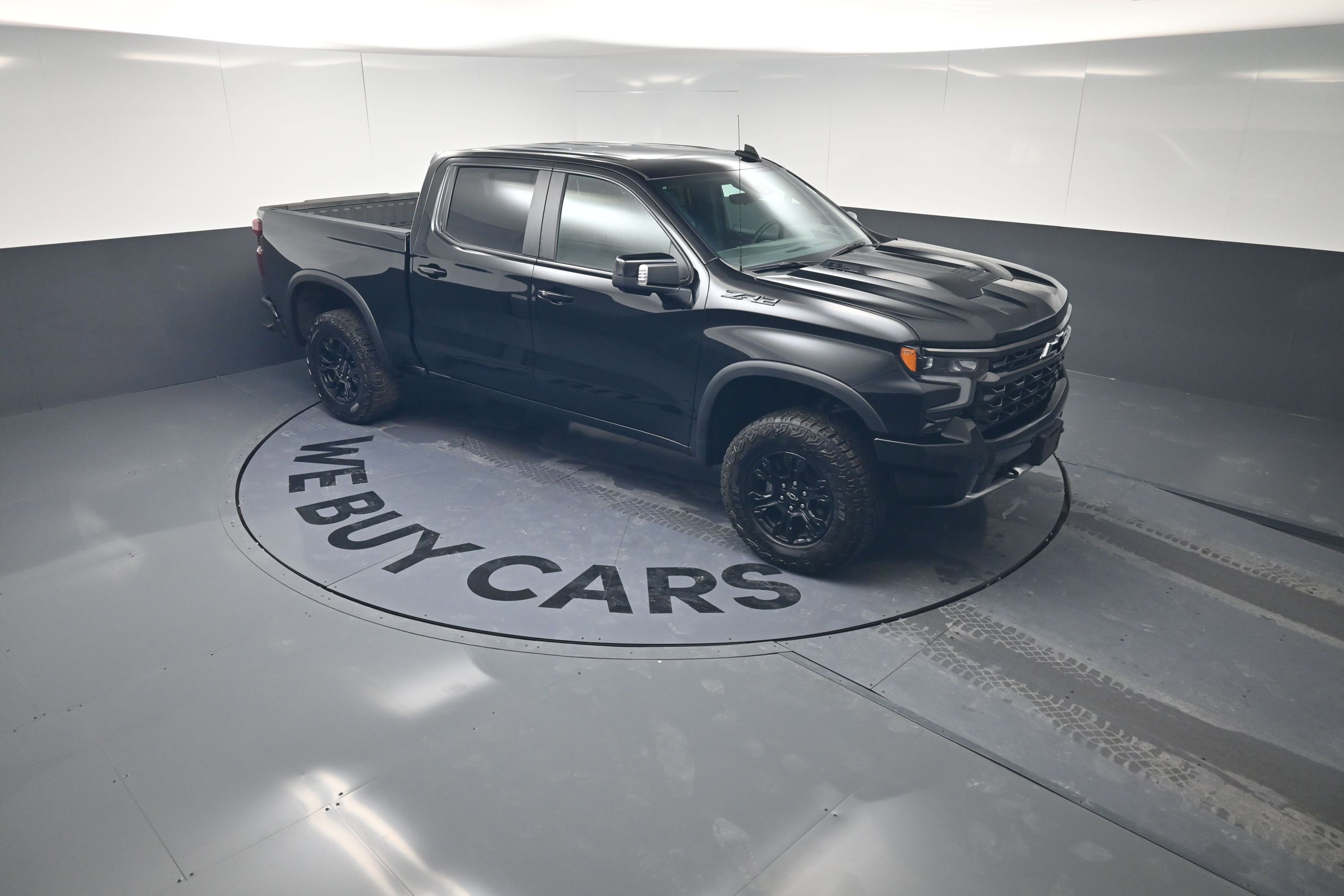 Certified 2025 Chevrolet Silverado 1500 ZR2 w/ Technology Package image 33