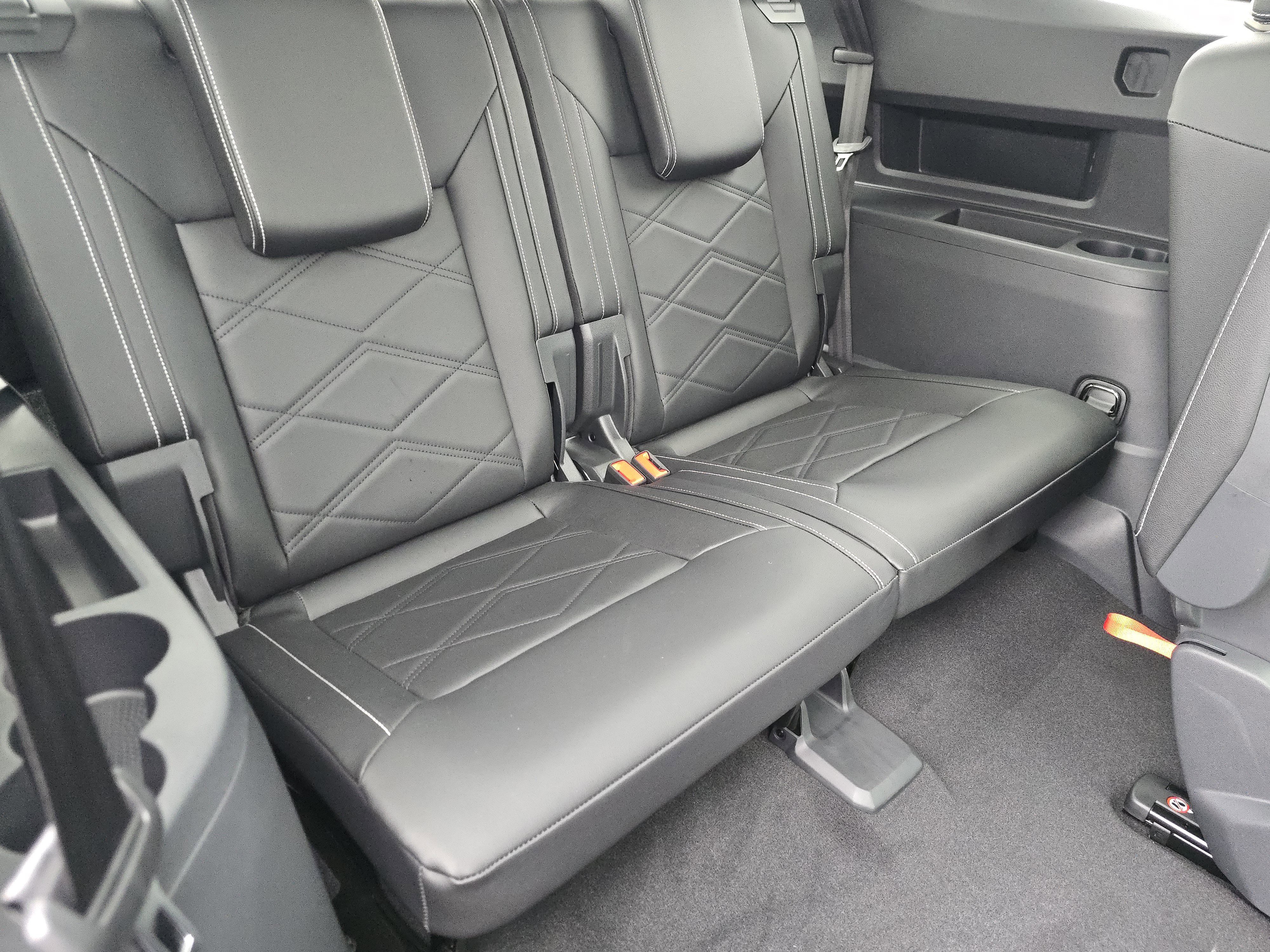 New 2026 Volkswagen Atlas SE image 19