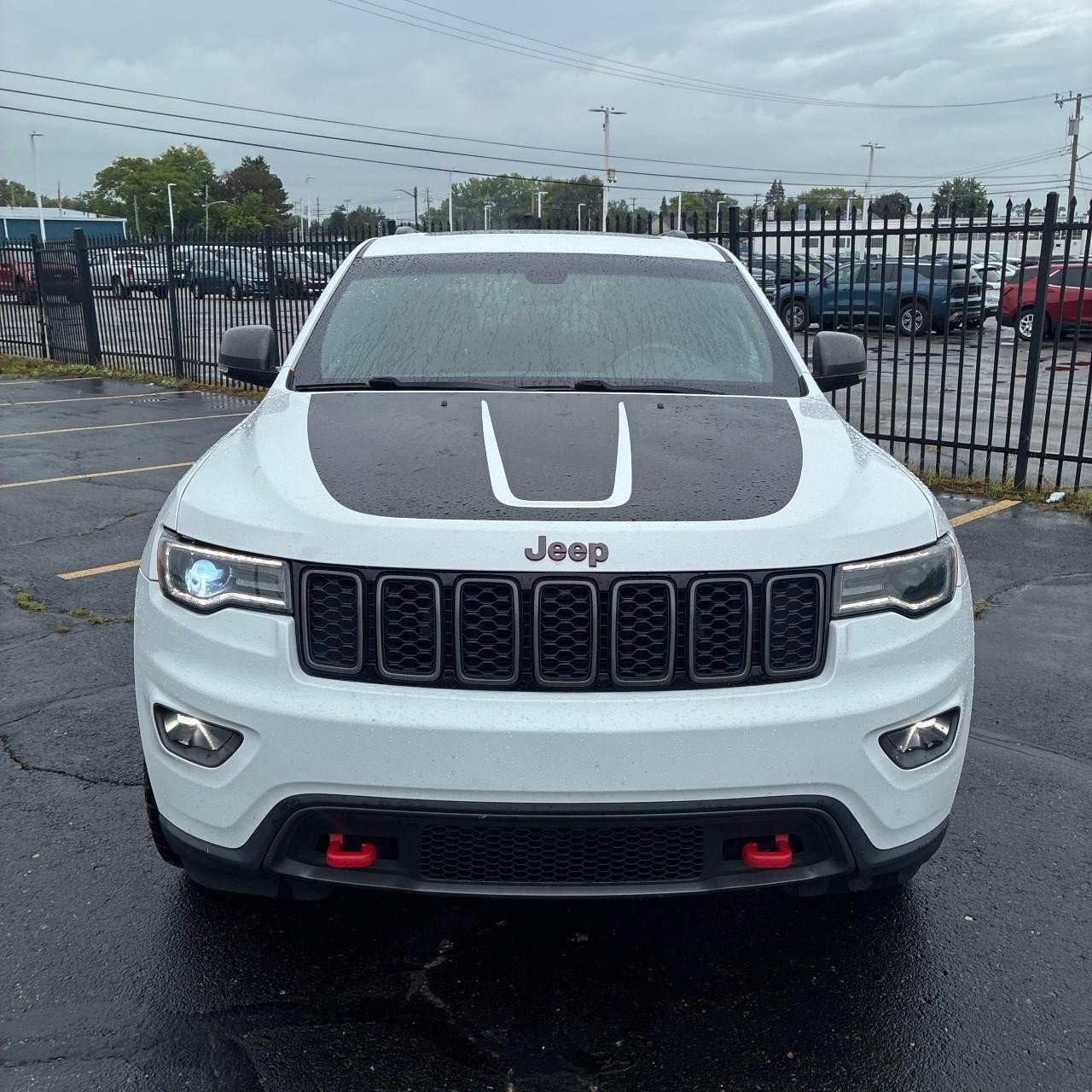 Used 2019 Jeep Grand Cherokee Trailhawk w/ Trailhawk Luxury Group AWD/4WD image 6