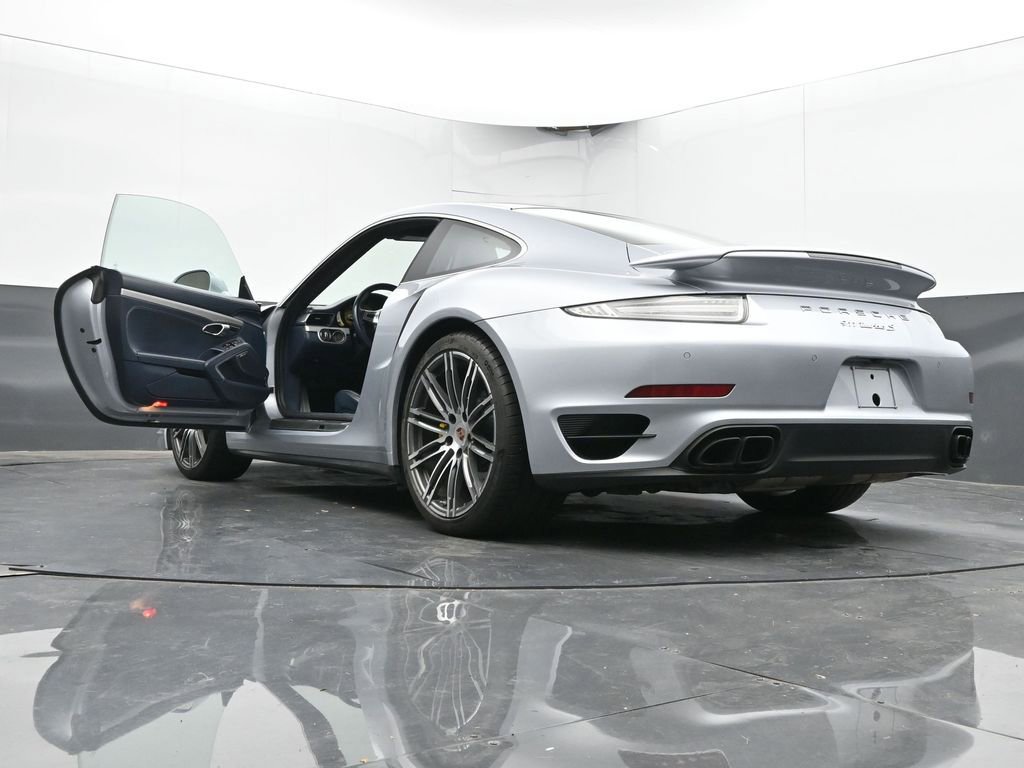 Used 2014 Porsche 911 Turbo S w/ Light Design Package image 67