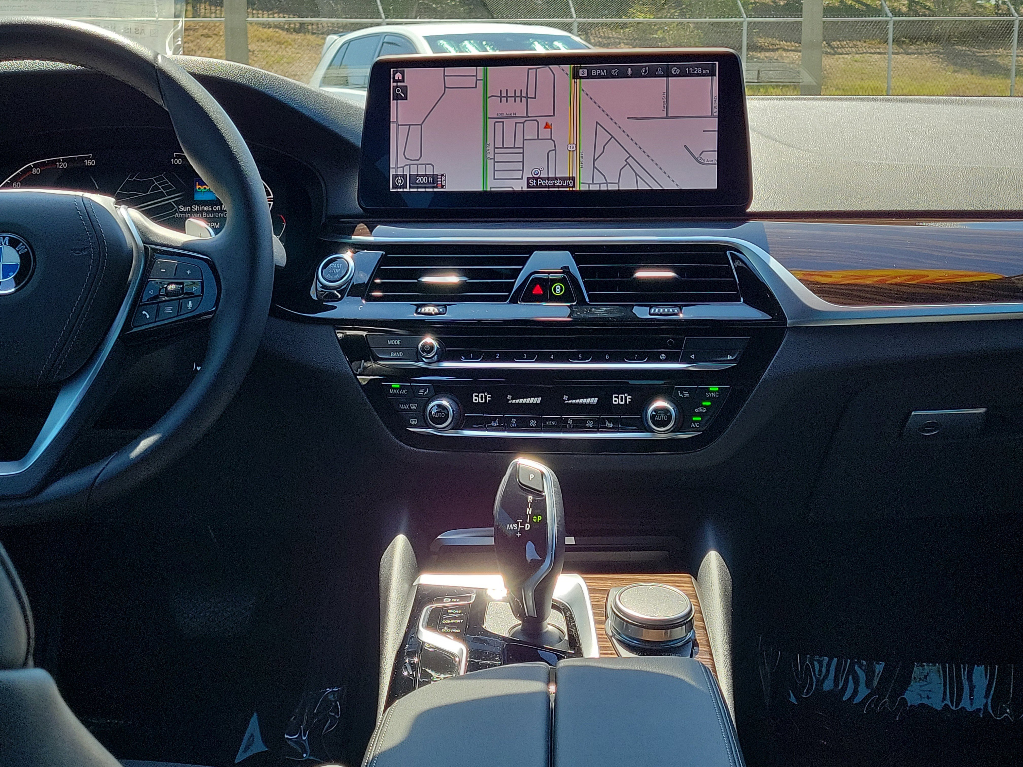 Used 2023 BMW 540i w/ Premium Package RWD image 16