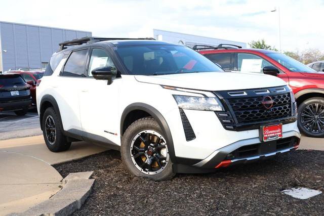 New 2026 Nissan Pathfinder Rock Creek w/ Rock Creek Premium Package AWD/4WD image 2