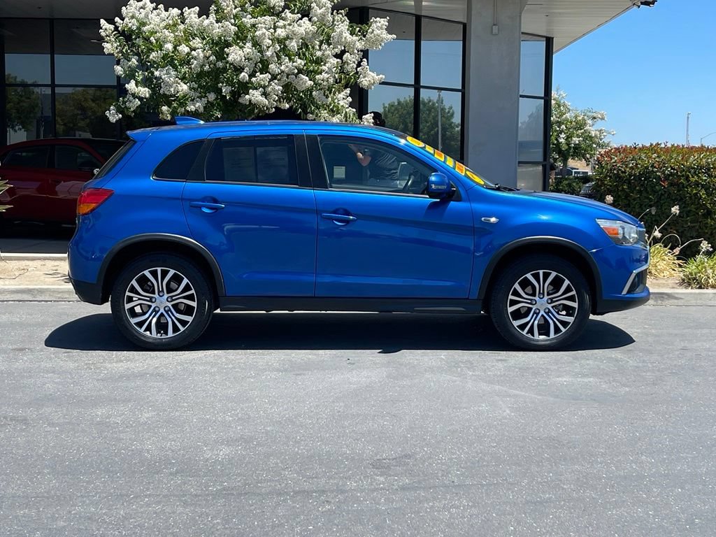 Used 2017 Mitsubishi Outlander Sport FWD image 3