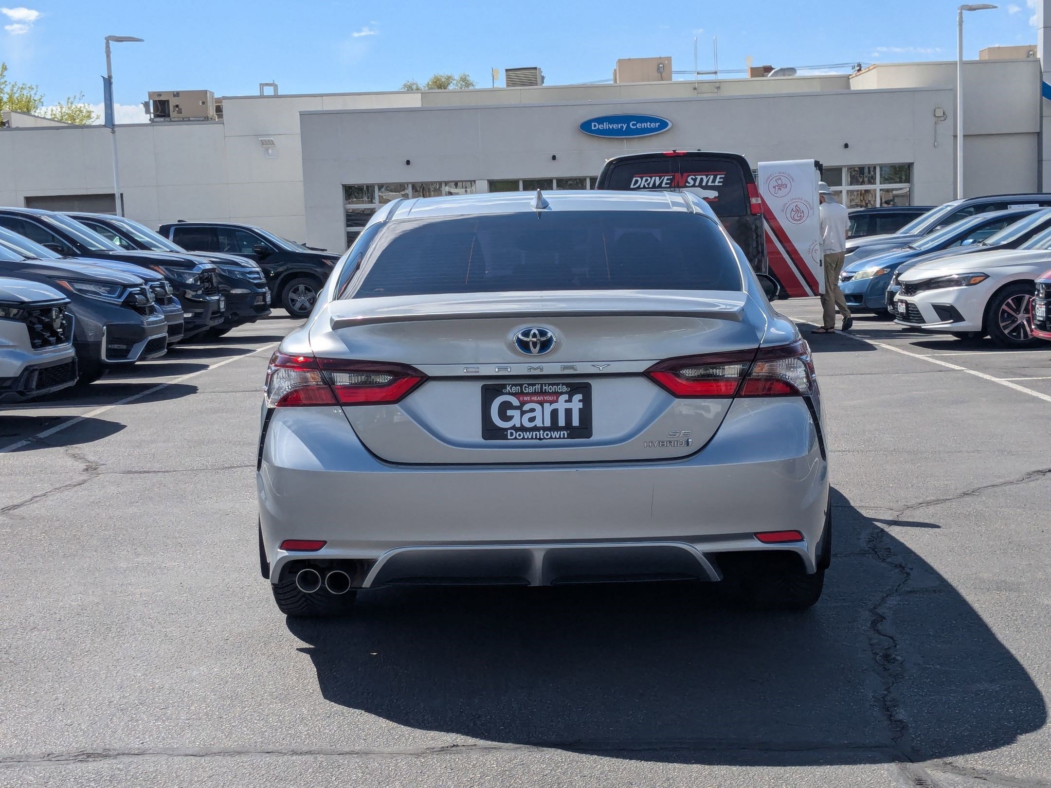 Used 2022 Toyota Camry SE w/ Audio Upgrade Package image 7