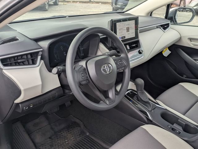 Used 2026 Toyota Corolla LE FWD image 31