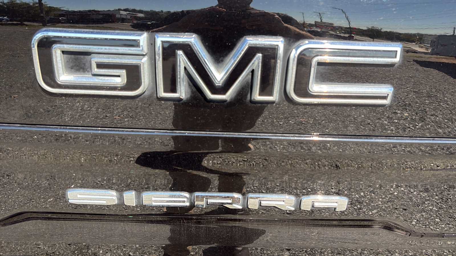 Used 2021 GMC Sierra 1500 Elevation w/ LPO, Elevation Black Package AWD/4WD image 29