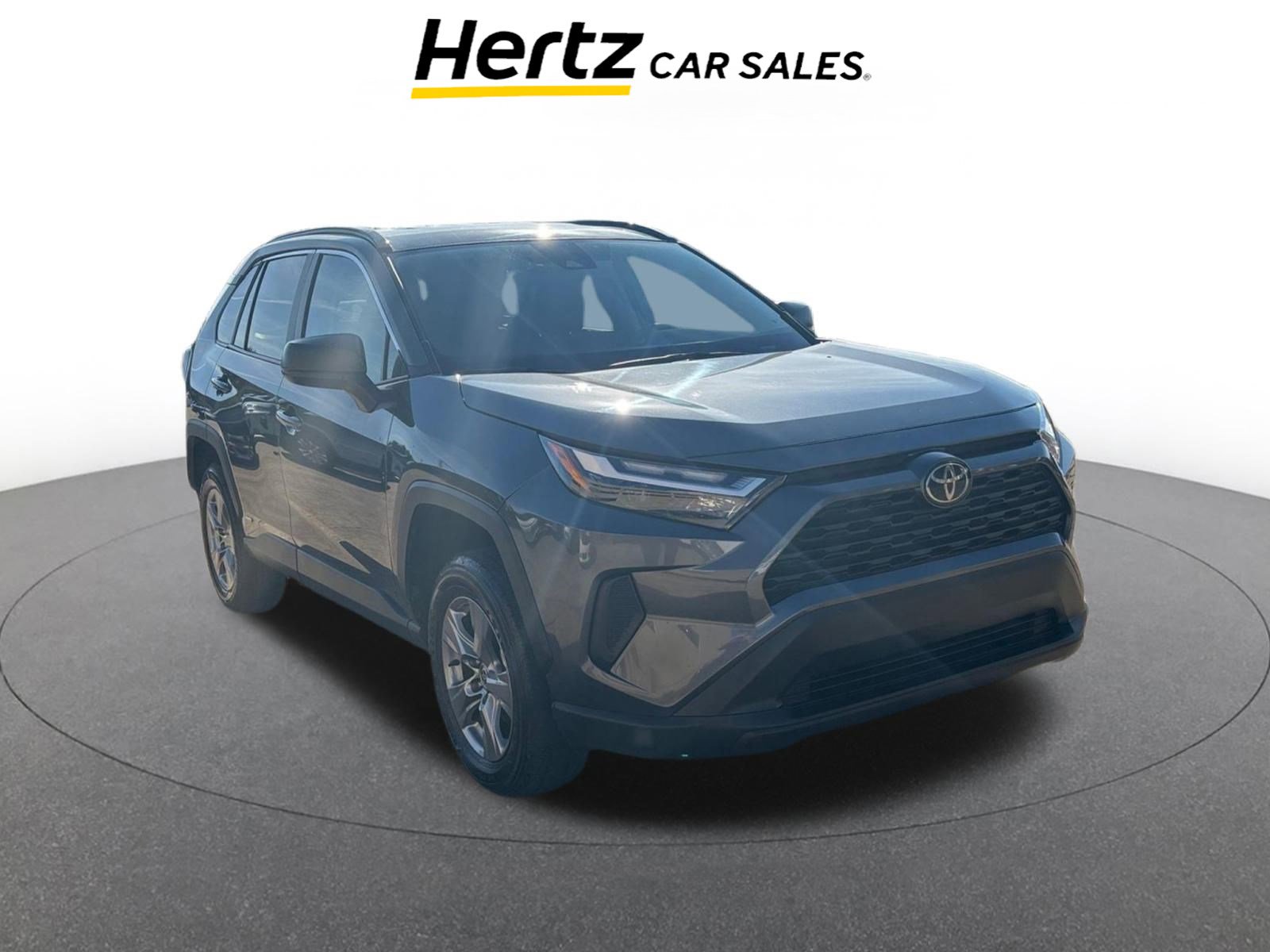 Used 2025 Toyota RAV4 LE video 1