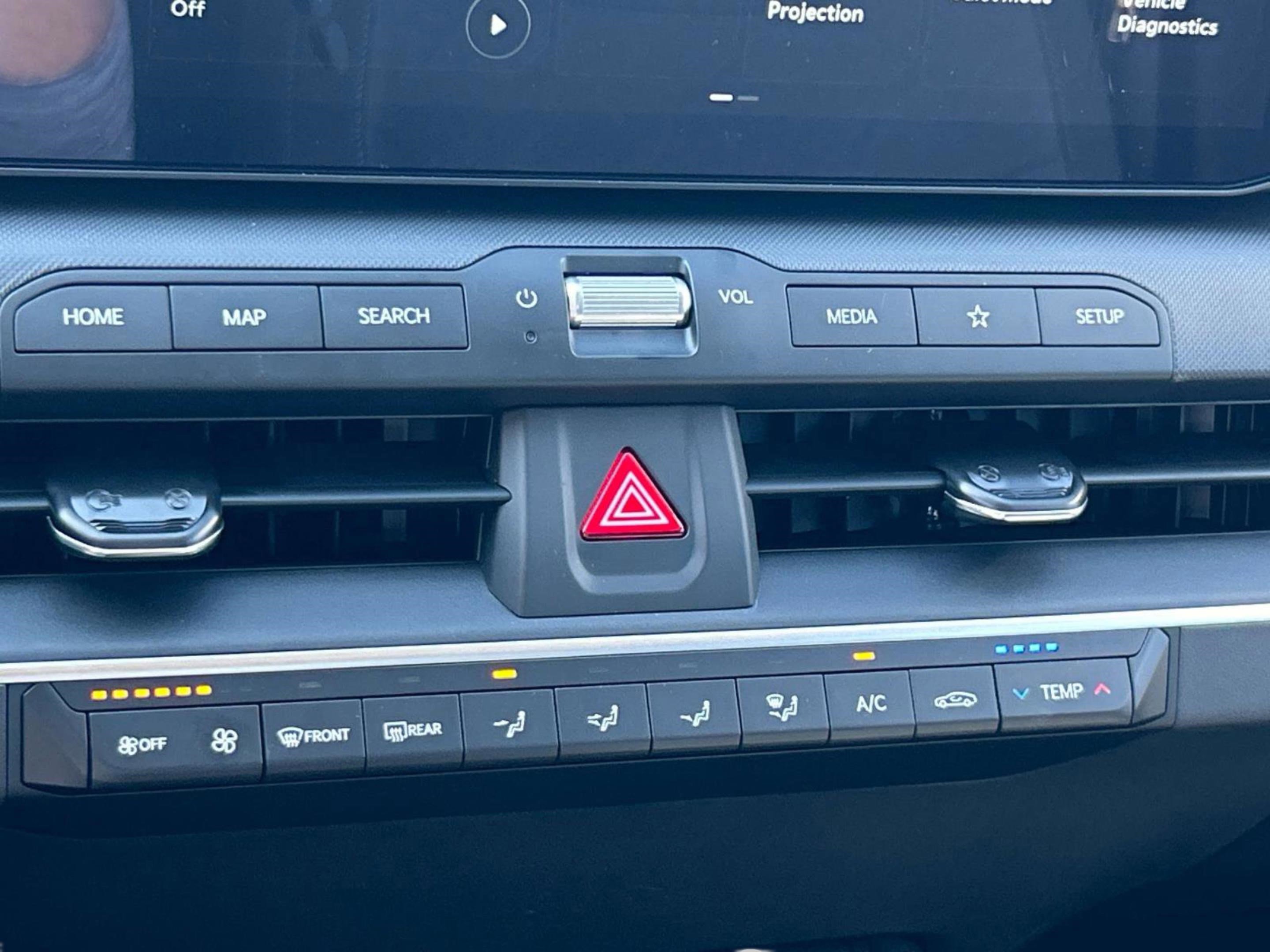 New 2025 Kia K4 LXS image 26