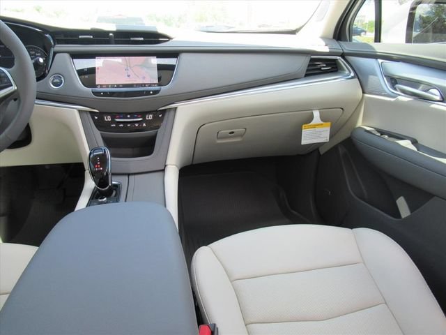 New 2026 Cadillac XT5 Premium Luxury w/ LPO, Floor Liner Package FWD image 13