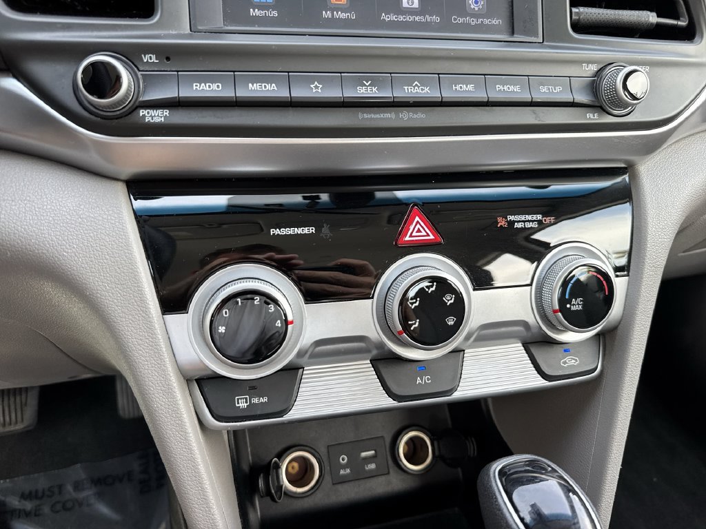Used 2019 Hyundai Elantra SEL FWD image 49