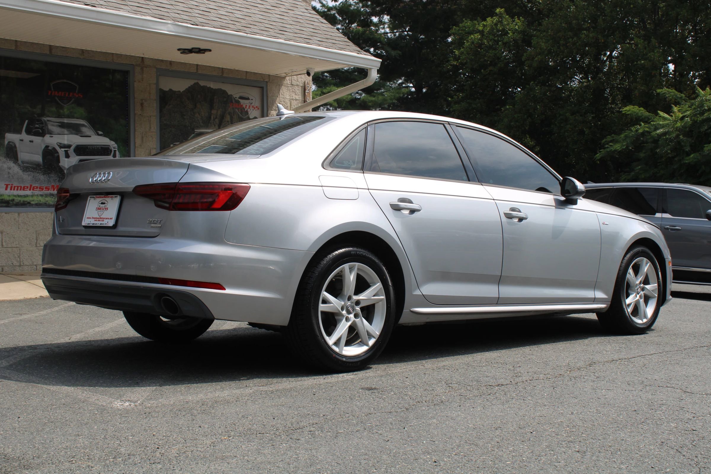Used 2018 Audi A4 2.0T Ultra Premium image 6